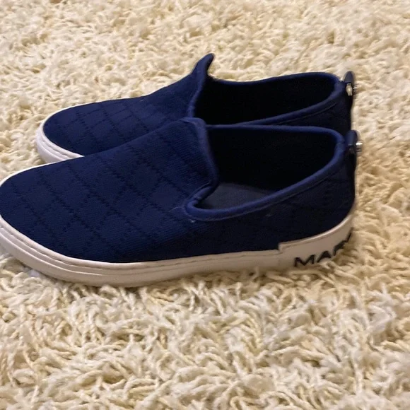 ❤️Marc Fisher Sneaker Deyla Knit Logo Comfort Womens Slip On Blue Size 7… - Picture 2 of 5